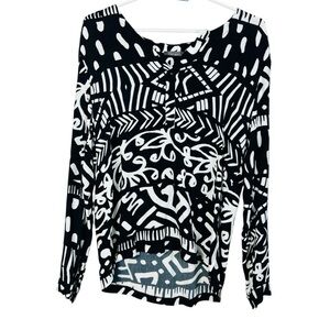 Dolcezza Black and White Graphic High Low Blouse with Relaxed Fit Women Size S